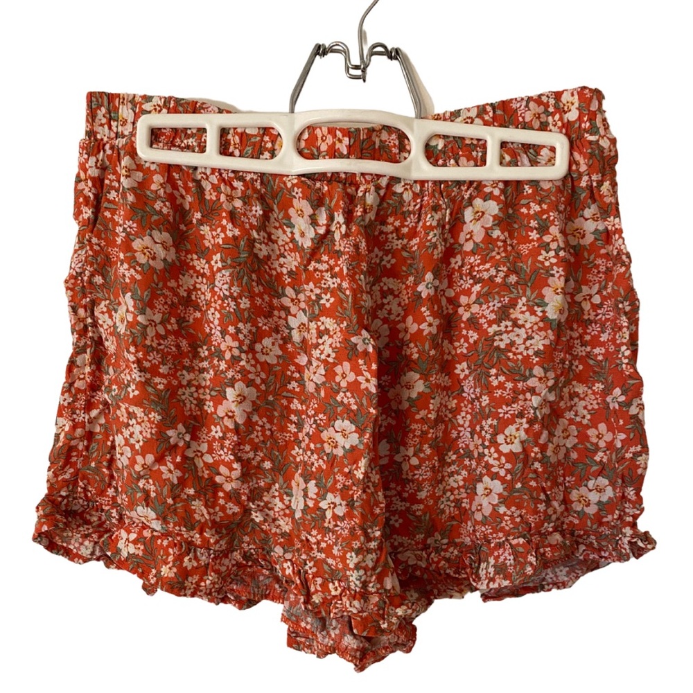 American Eagle Floral Ruffled Shorts